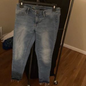 Ankle stop skinny jeans